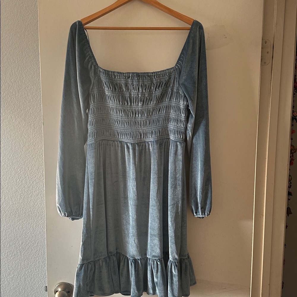 LC Lauren Conrad blue velvet dress - Picture 3 of 3